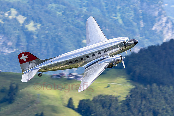 AER36585.jpg