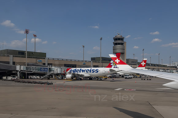 AER54388.jpg